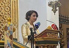 María Hernández dando el pregón al día siguiente del atropello