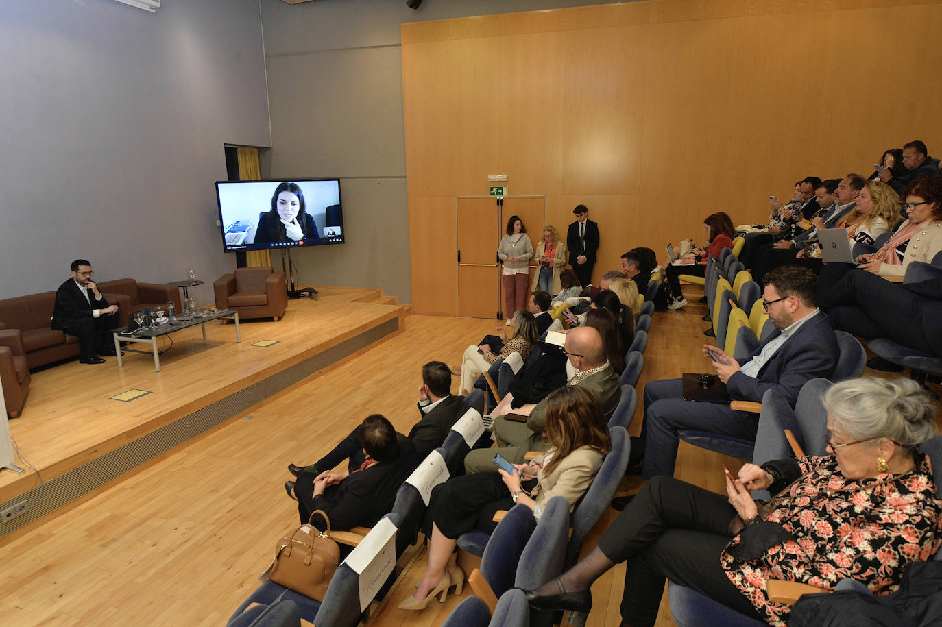 El foro &#039;Turismo cultural y patrimonio&#039;, en imágenes