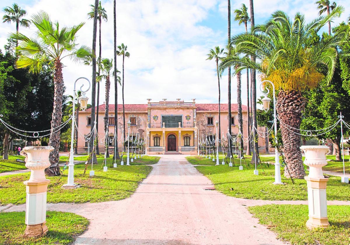 Palacio y jardines del marqués de Fontalba, en Jacarilla.