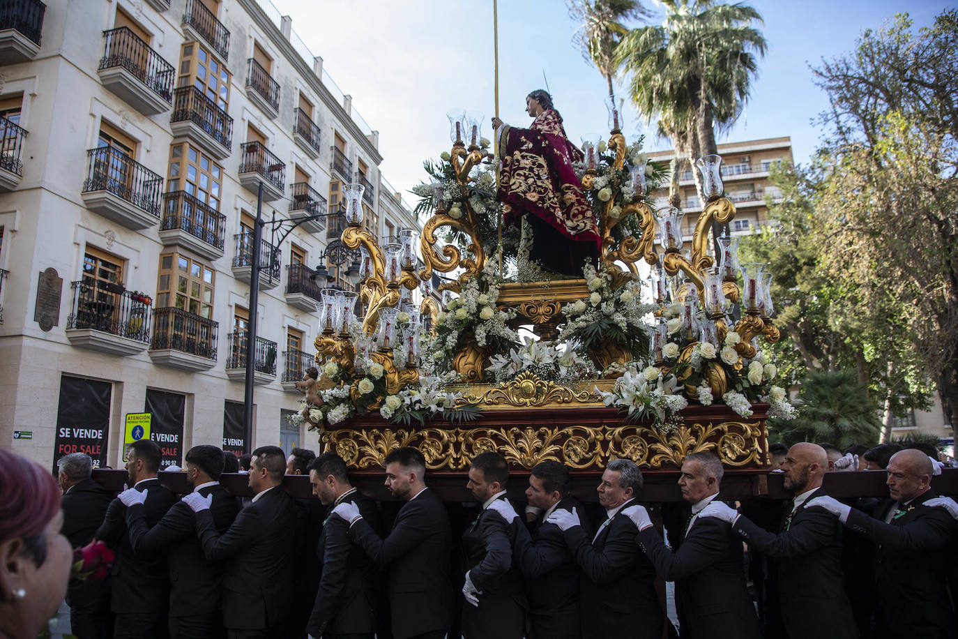 El vía crucis del Cristo de la Divina Misericordia de Cartagena, en imágenes