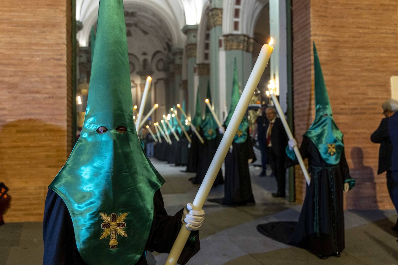 La procesión de los californios en Viernes Santo, en imágenes