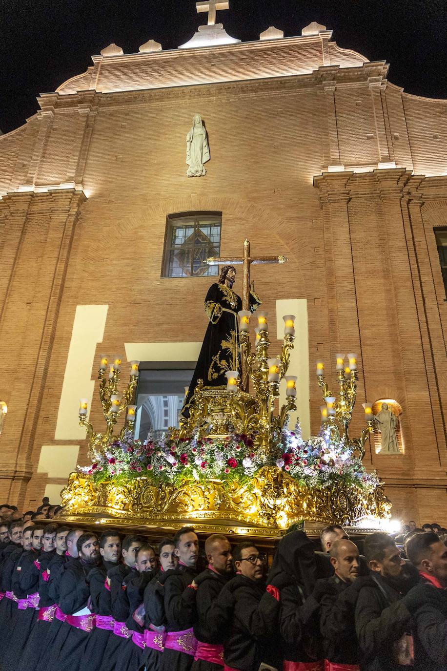 La procesión de los californios en Viernes Santo, en imágenes