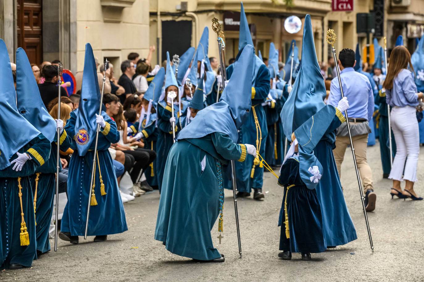 La procesión del Viernes de Dolores en Murcia, en imágenes