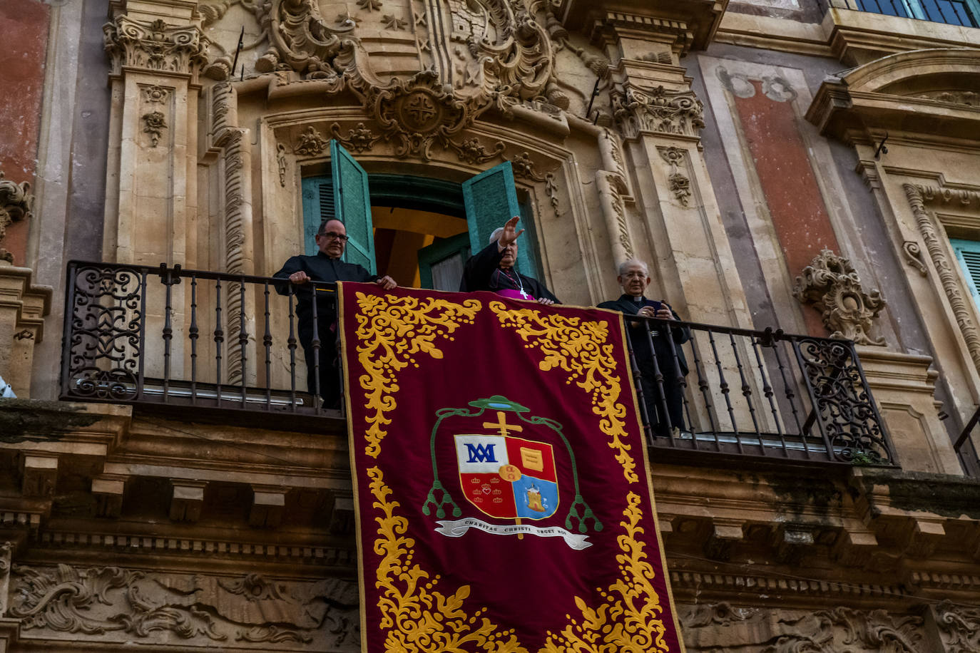 La procesión del Viernes de Dolores en Murcia, en imágenes