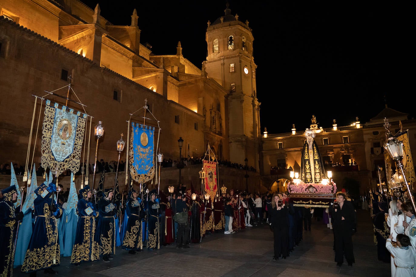 Procesión de la Santísima Virgen de la Soledad de Lorca, en imágenes