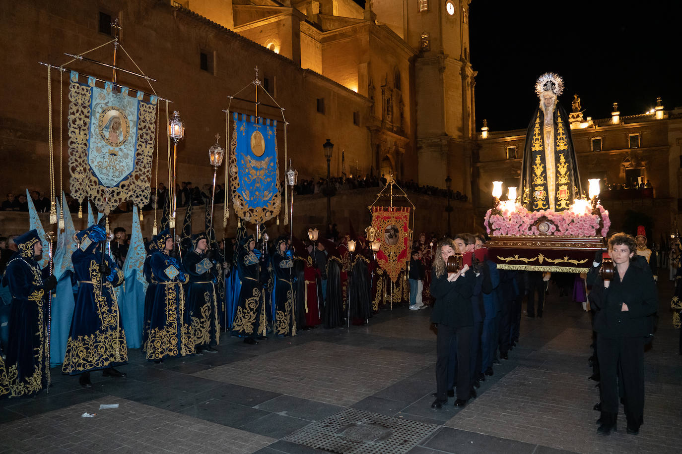 Procesión de la Santísima Virgen de la Soledad de Lorca, en imágenes