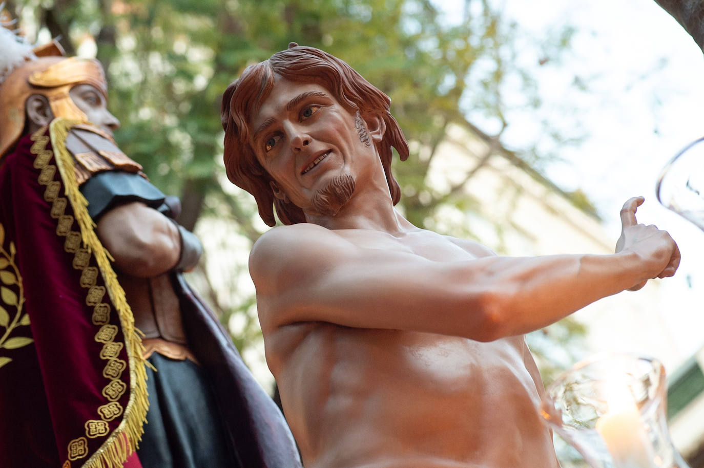 Procesión de la Cofradía del Santísimo Cristo de la Caridad en Murcia, en imágenes