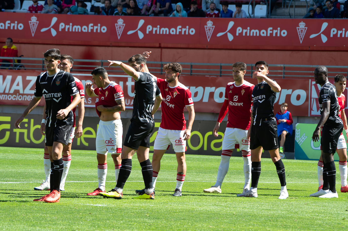 La victoria del Real Murcia frente al Cornellà, en imágenes