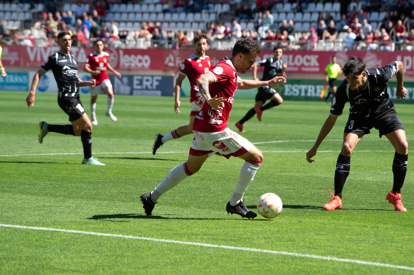 La victoria del Real Murcia frente al Cornellà, en imágenes