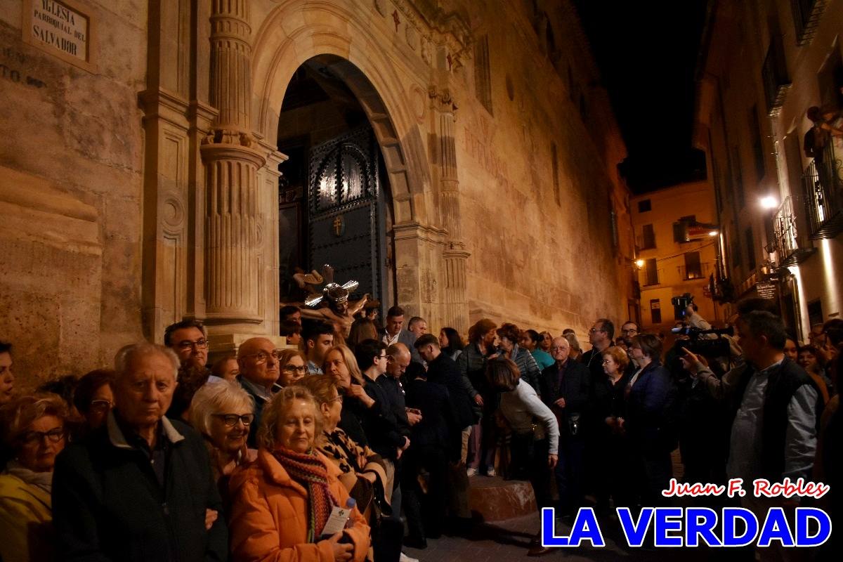 La procesión de la Virgen de los Dolores llena de recogimiento el casco antiguo de Caravaca