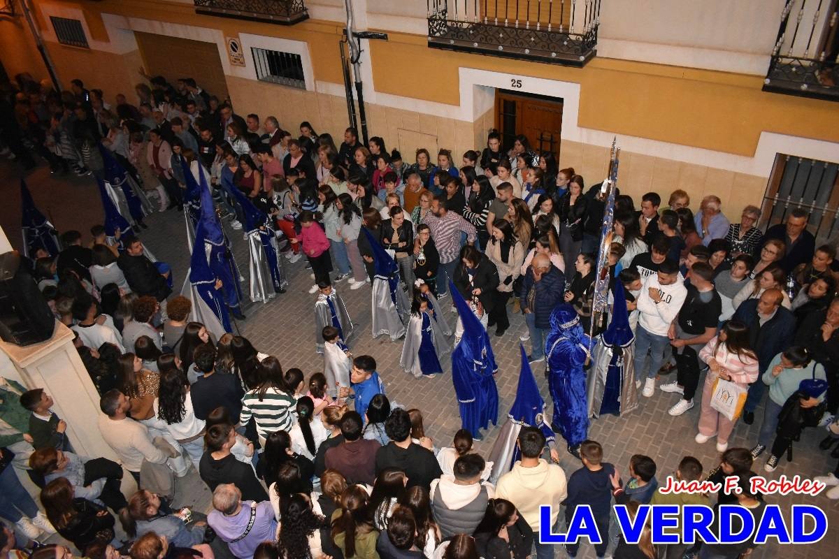 La procesión de la Virgen de los Dolores llena de recogimiento el casco antiguo de Caravaca