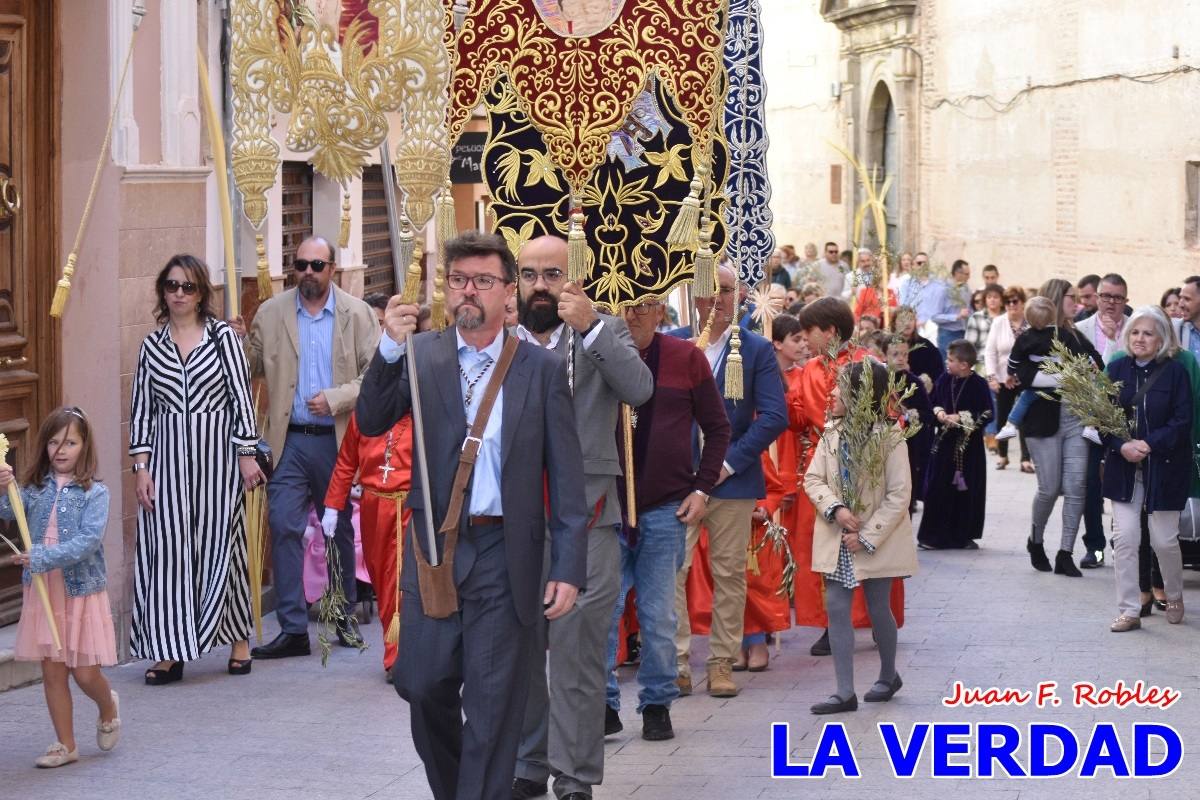 La procesión del Domingo de Ramos recorre la calle Mayor y La Corredera de Caravaca