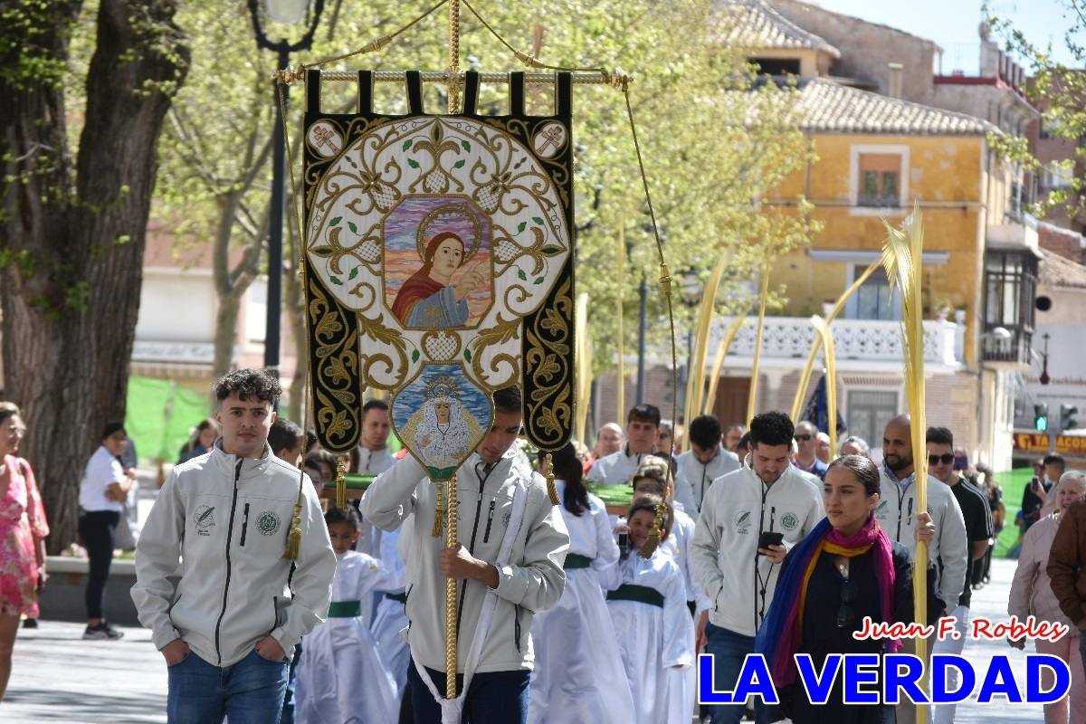 La procesión del Domingo de Ramos recorre la calle Mayor y La Corredera de Caravaca