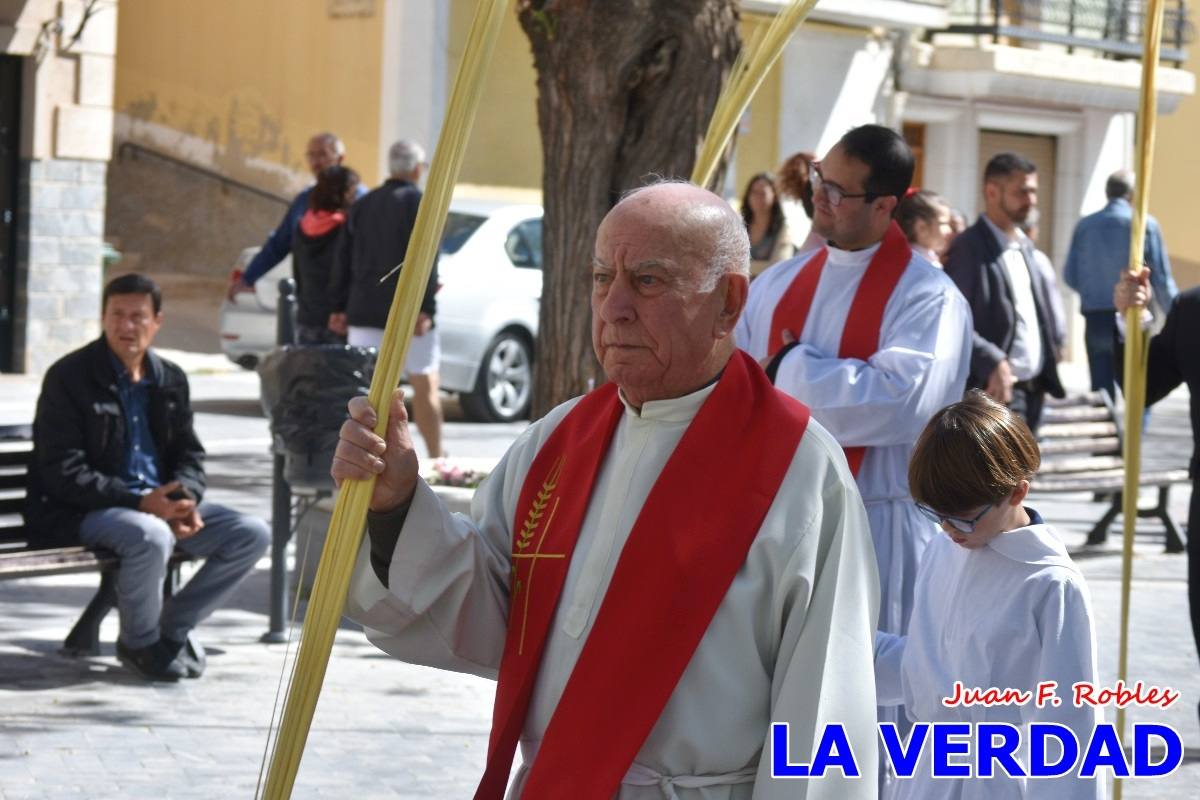 La procesión del Domingo de Ramos recorre la calle Mayor y La Corredera de Caravaca