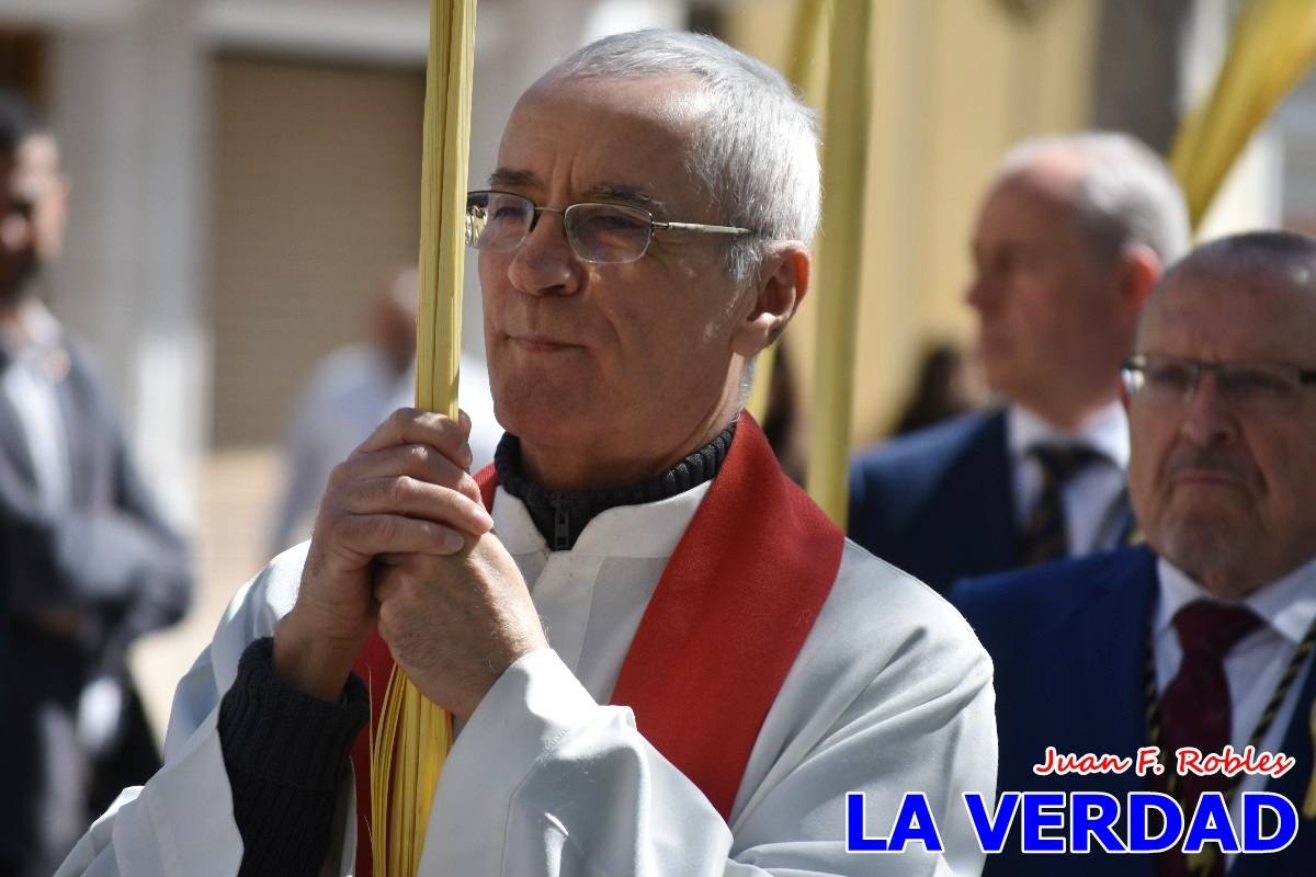 La procesión del Domingo de Ramos recorre la calle Mayor y La Corredera de Caravaca
