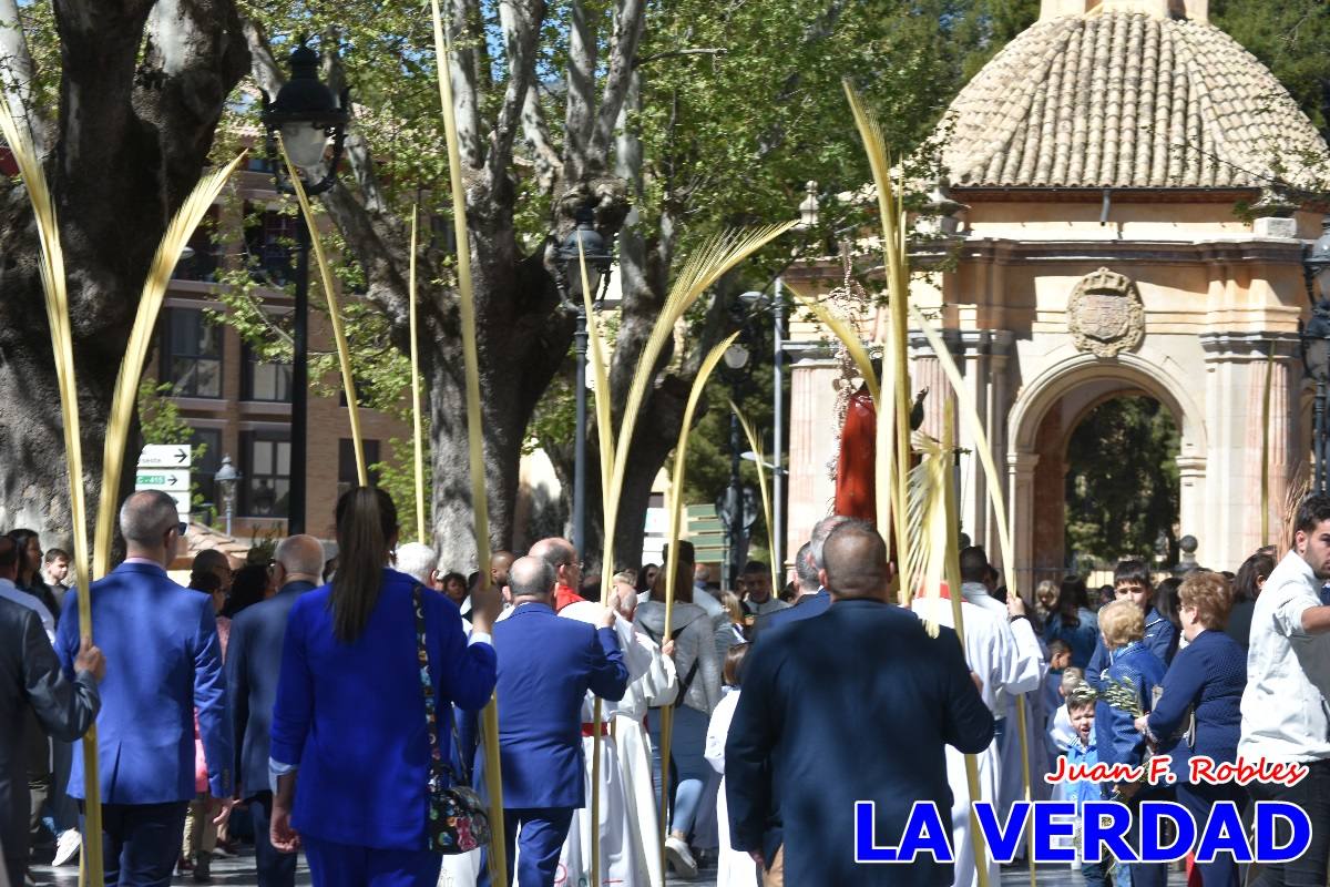 La procesión del Domingo de Ramos recorre la calle Mayor y La Corredera de Caravaca