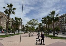 Bloques de viviendas en el paseo Florencia de Murcia, donde tuvo lugar el suceso.