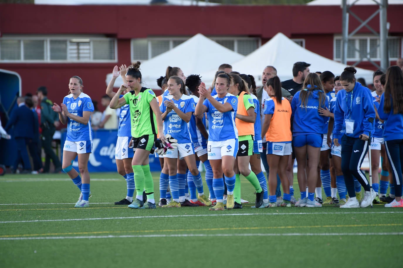 Digna derrota del Alhama ante el Barça (0-2)