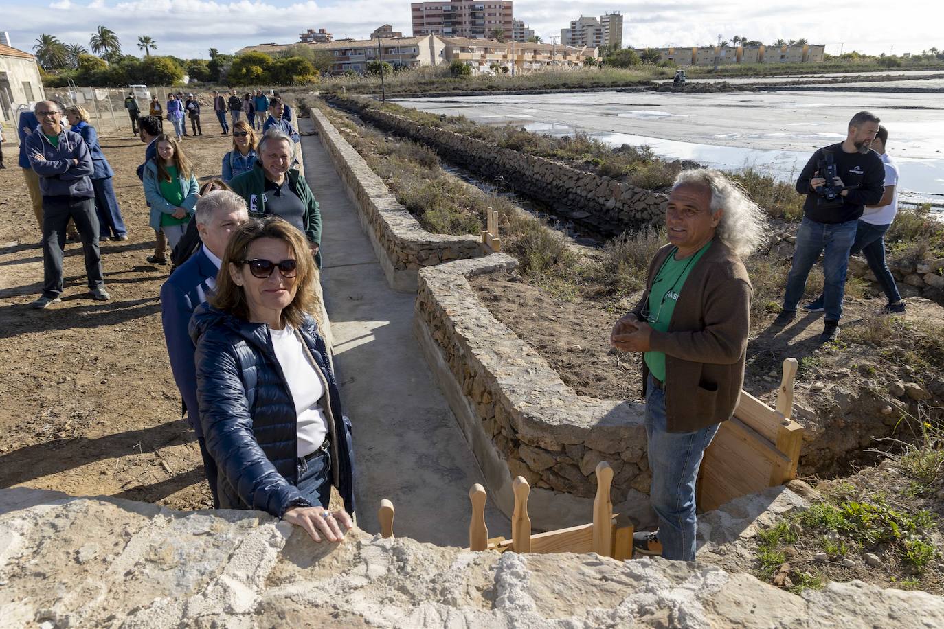 Las imágenes de la visita de Teresa Ribera a La Manga y La Unión