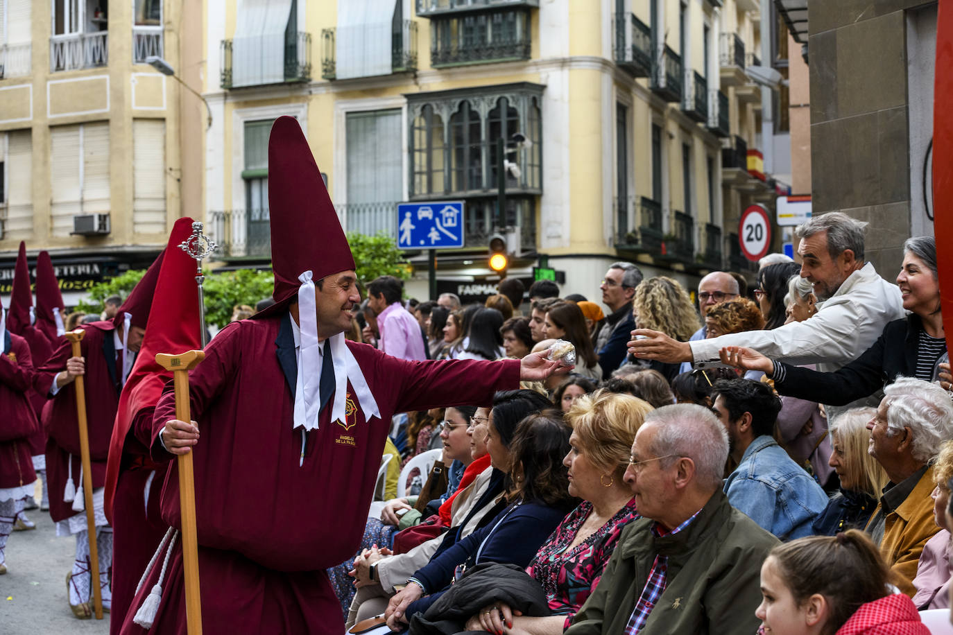Las imágenes de la Procesión de Lunes Santo en Murcia