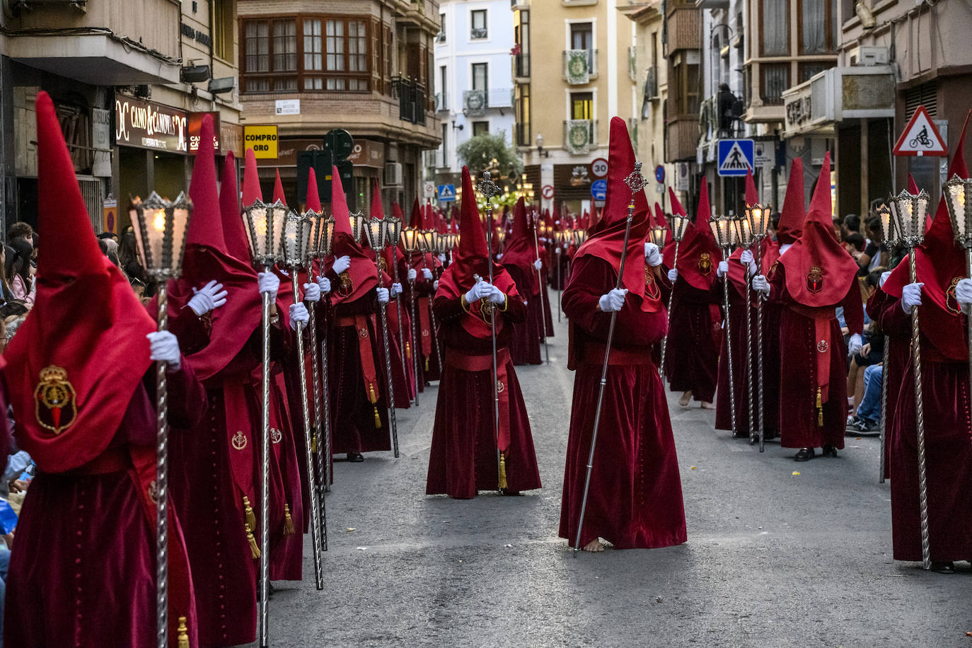 Las imágenes de la Procesión de Lunes Santo en Murcia