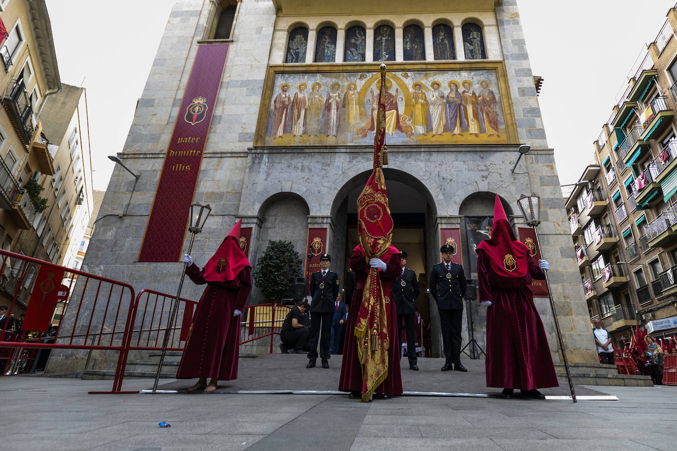 Las imágenes de la Procesión de Lunes Santo en Murcia