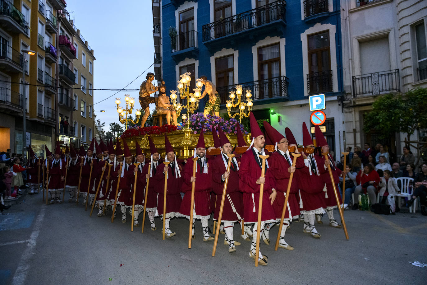 Las imágenes de la Procesión de Lunes Santo en Murcia