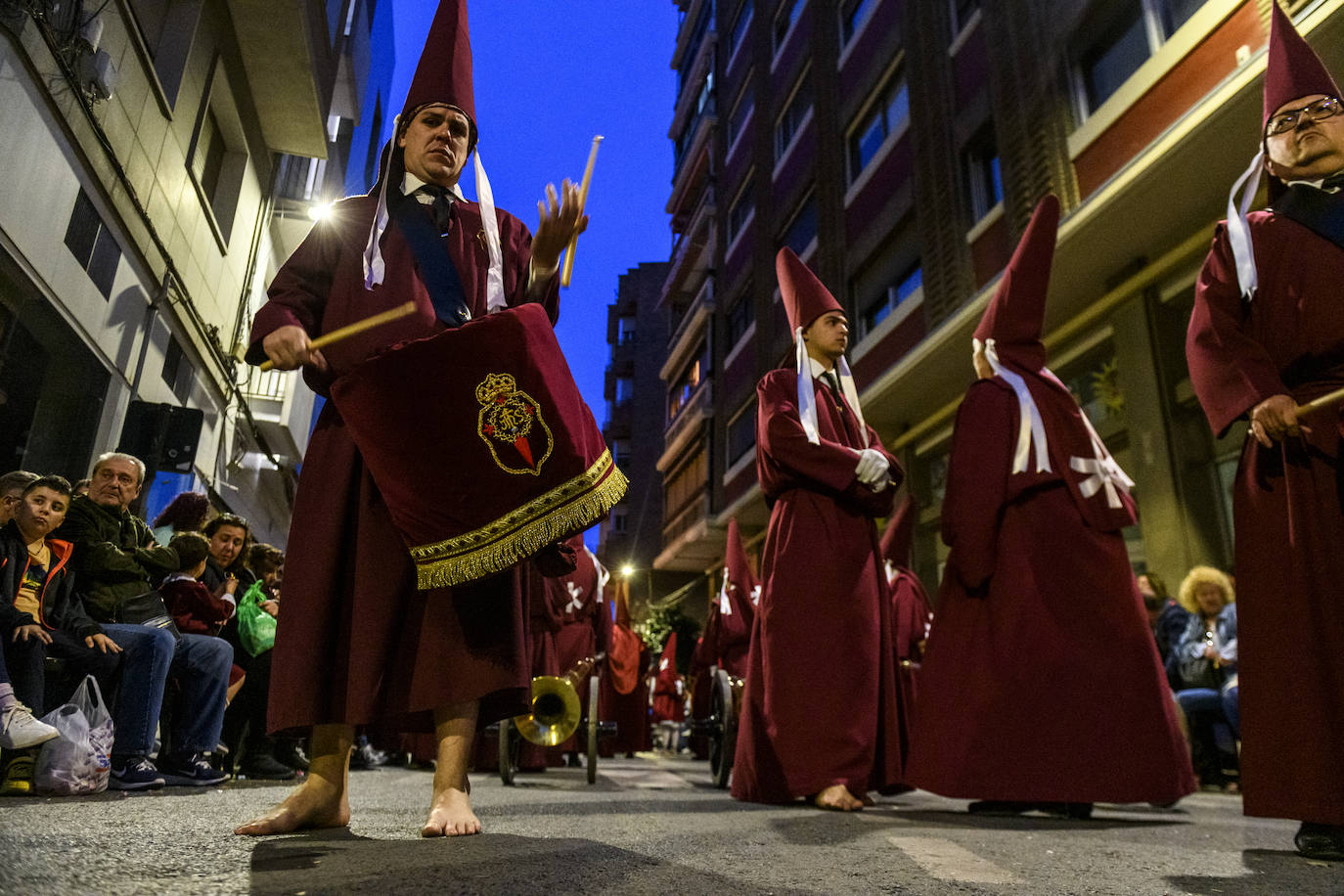 Las imágenes de la Procesión de Lunes Santo en Murcia
