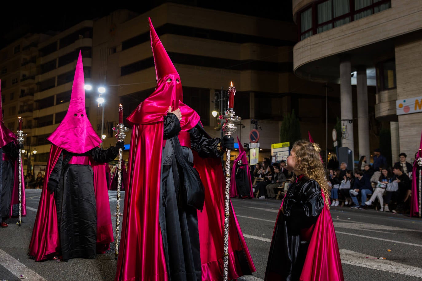 Alarde de solemnidad y devoción en el Martes Santo