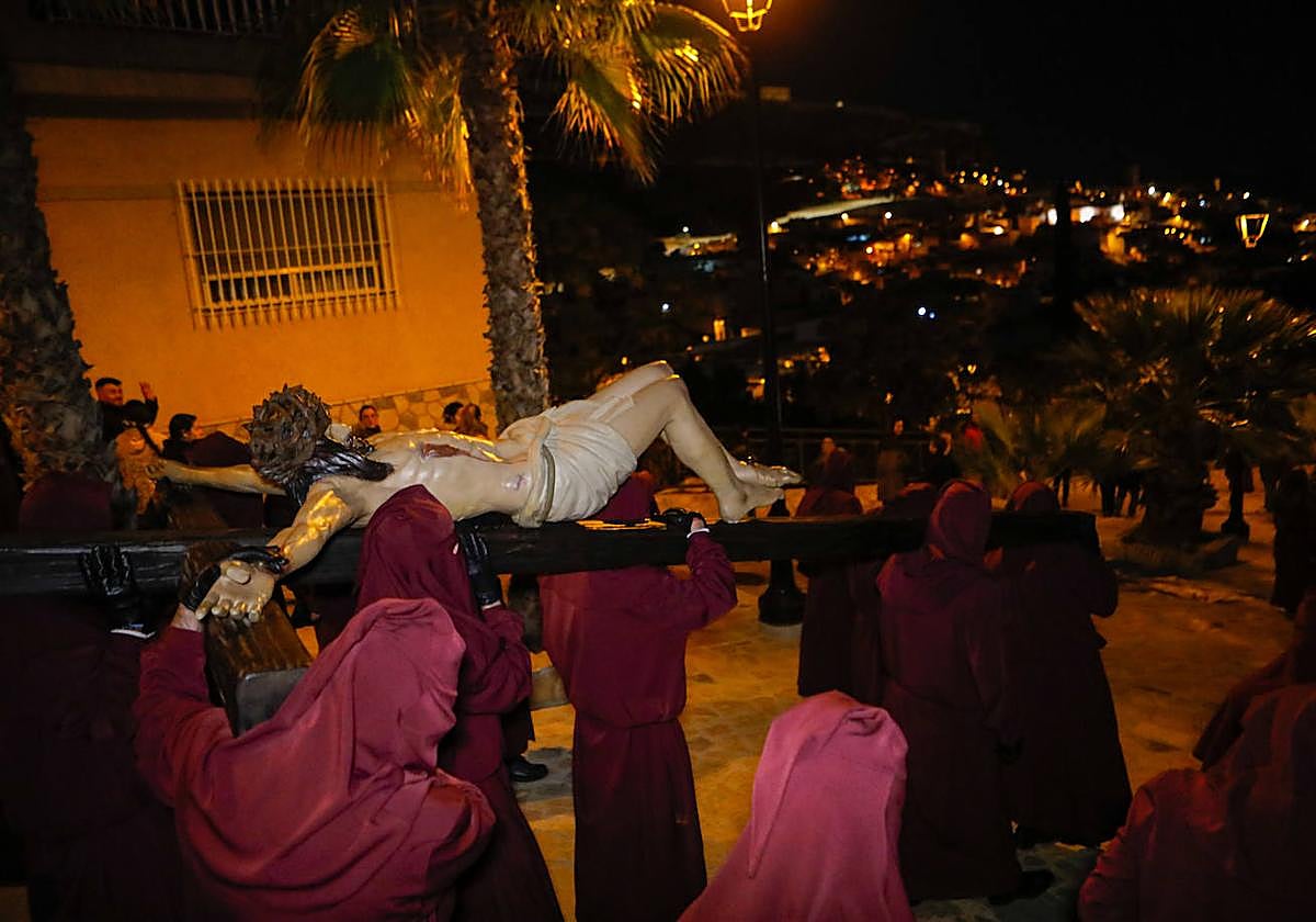 Las imágenes de la procesión del Calvario en Lorca