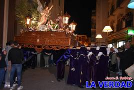 El nuevo trono con la Oración del Huerto sale de la antigua iglesia de La Compañía