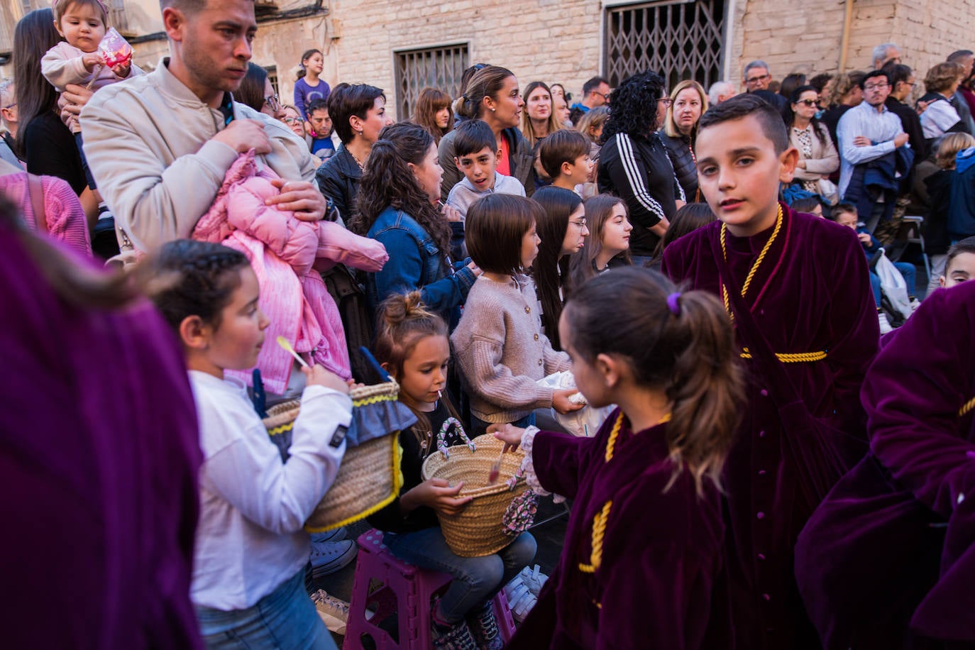 Orihuela recibe el cariño y la bendición de &#039;El Abuelo&#039;