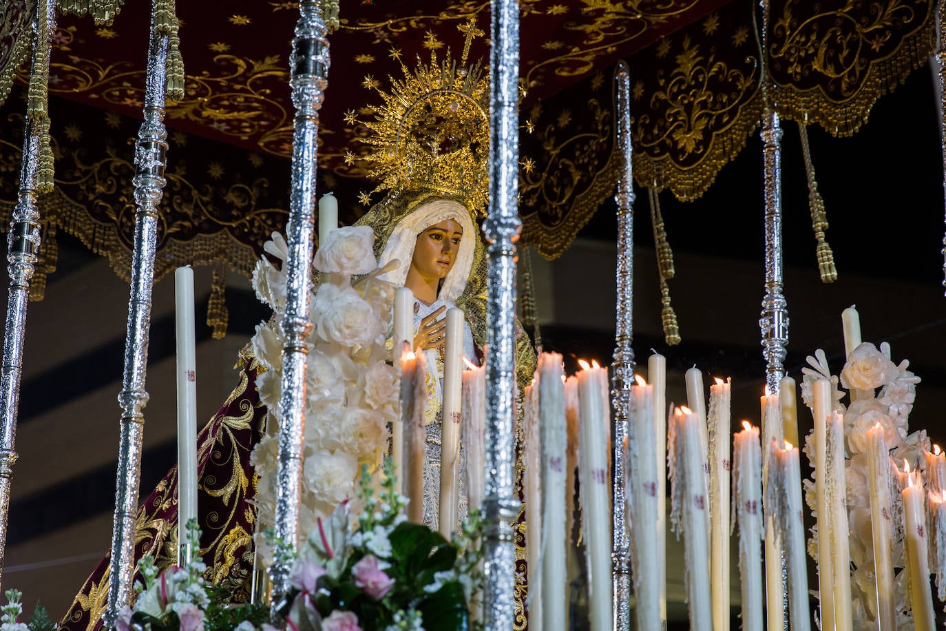 La Cena y el Lavatorio hacen alarde de devoción mariana