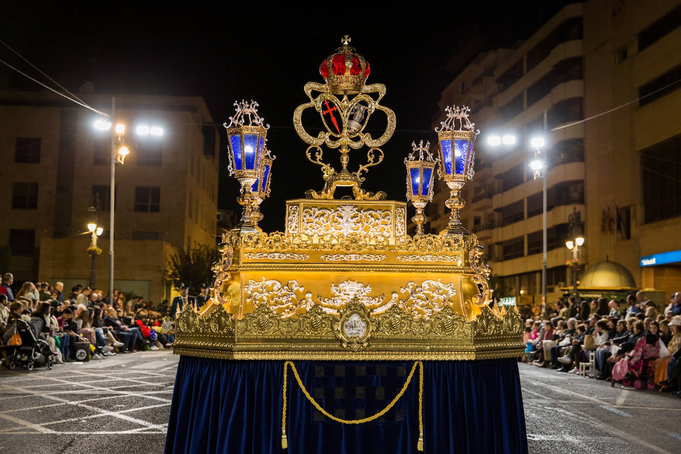 La Cena y el Lavatorio hacen alarde de devoción mariana