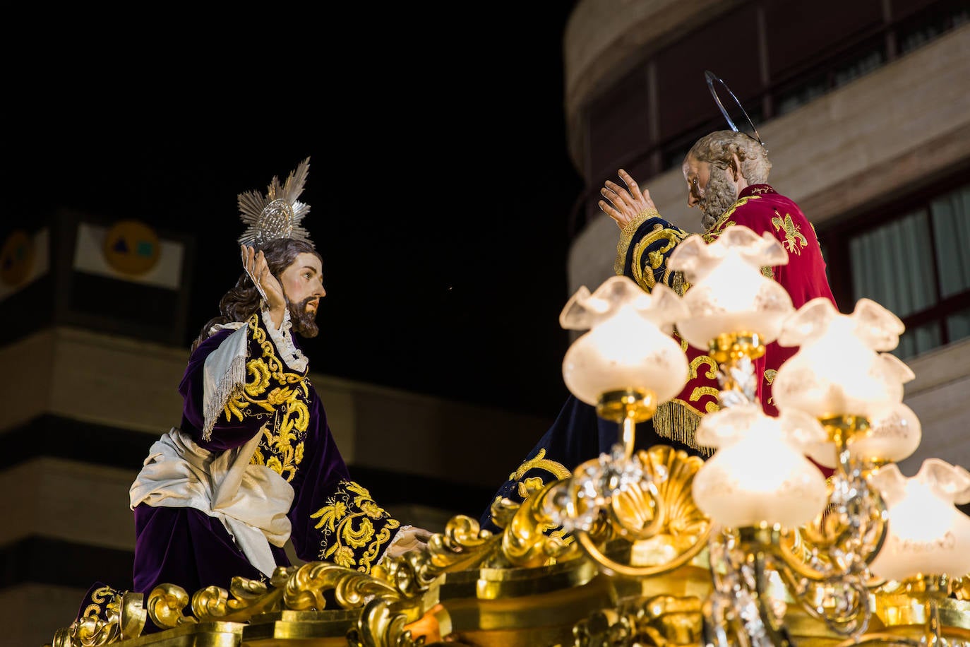 La Cena y el Lavatorio hacen alarde de devoción mariana