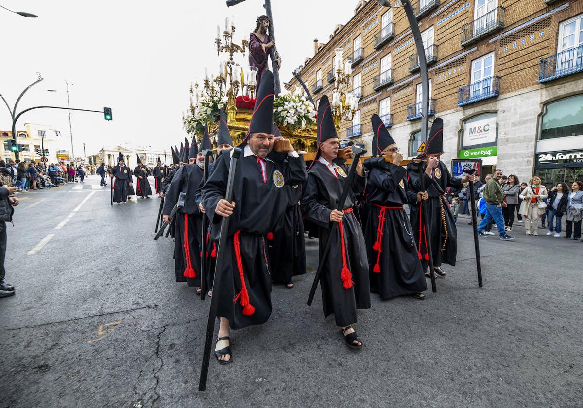 Las imágenes de la procesión de la Sangre del Jueves Santo en Murcia