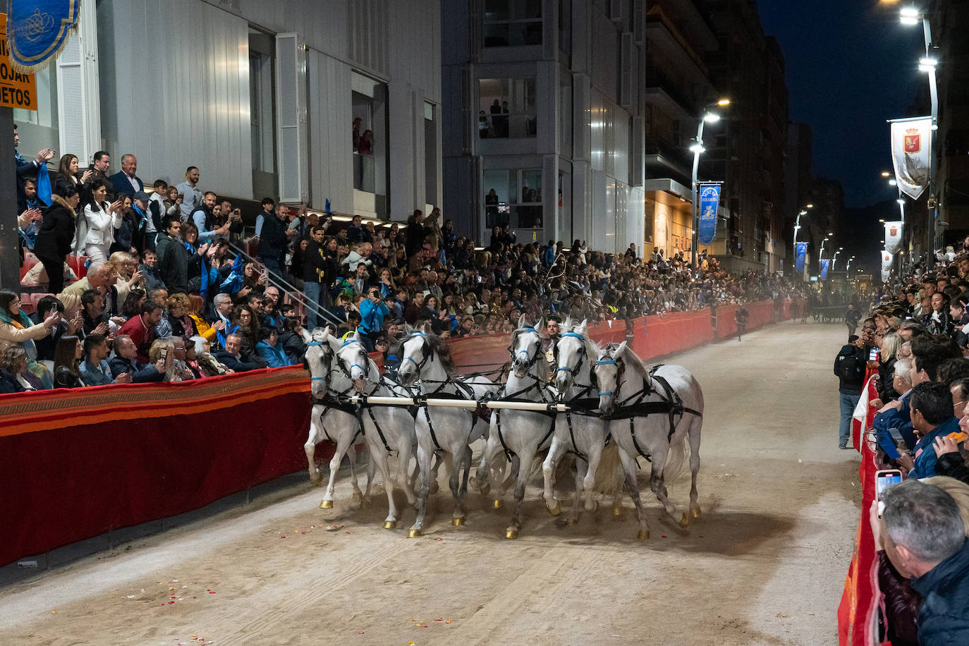 Las imágenes de la procesión del Jueves Santo en Lorca