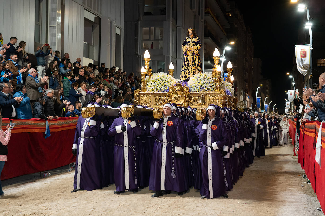 Las imágenes de la procesión del Jueves Santo en Lorca