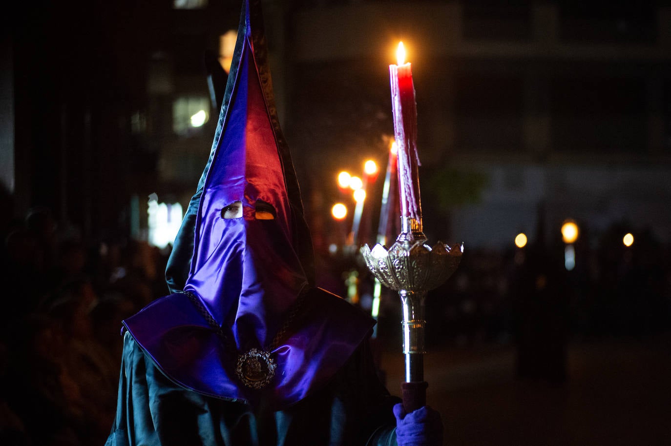 Las imágenes de la procesión del Silencio el Jueves Santo en Murcia