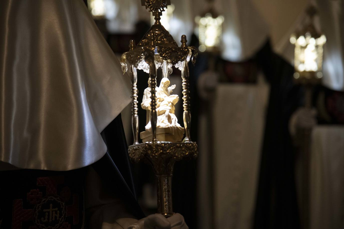 El Santo Entierro de la Cofradía Marraja de Cartagena, en imágenes