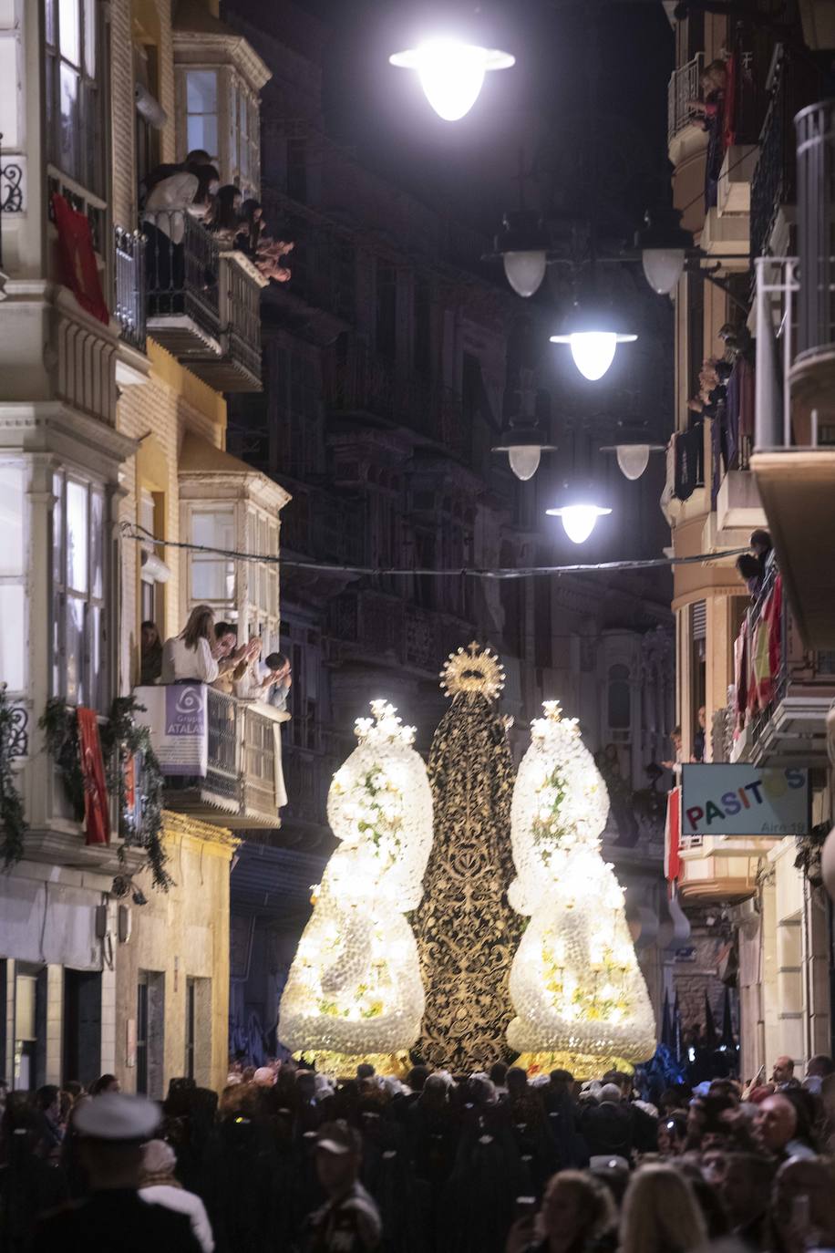 El Santo Entierro de la Cofradía Marraja de Cartagena, en imágenes