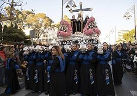 La procesión de la Vera Cruz de Cartagena, en imágenes