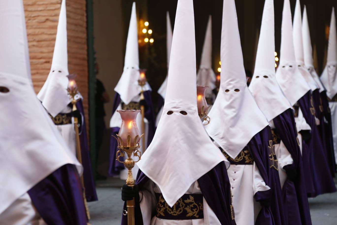 La procesión de la Vera Cruz de Cartagena, en imágenes