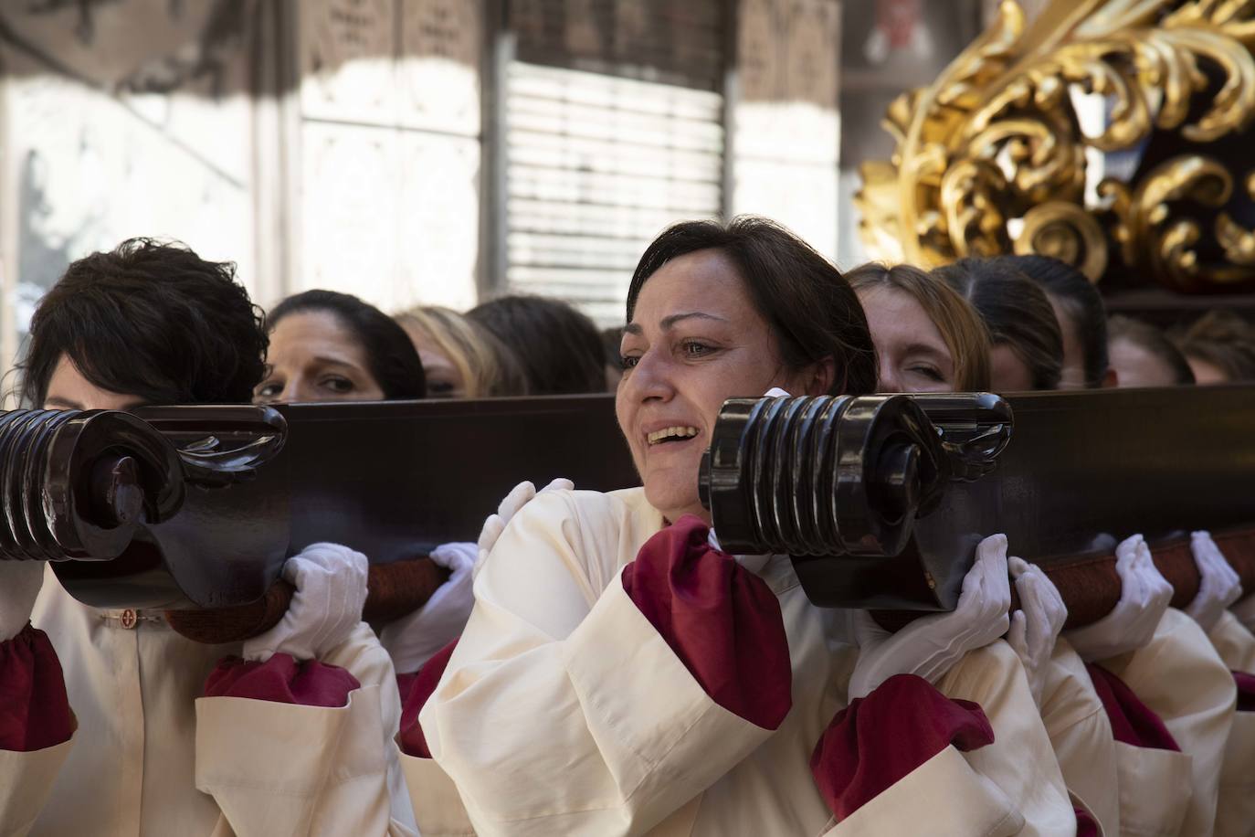 La procesión del Resucitado de Cartagena, en imágenes