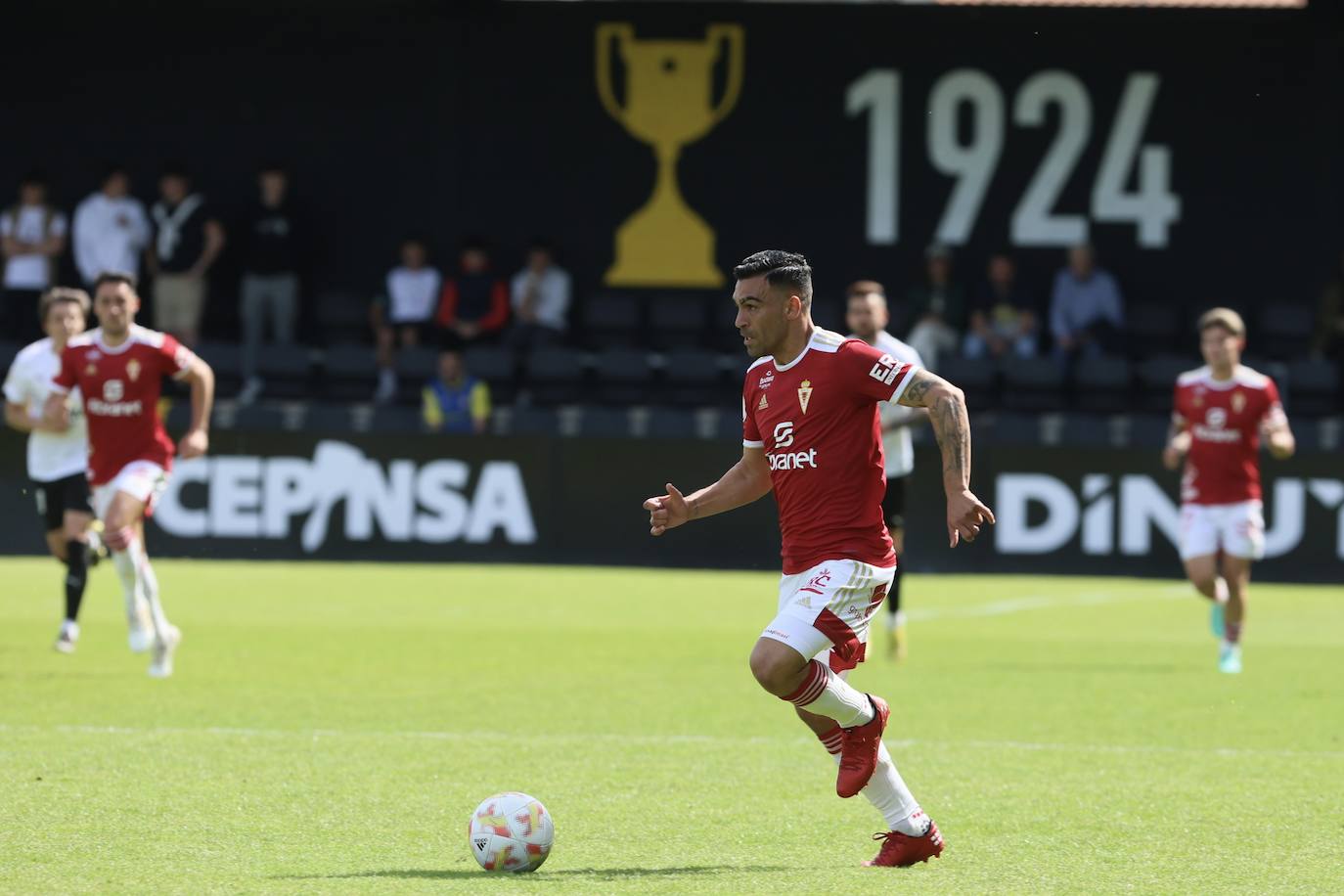 La victoria del Real Murcia frente al Real Unión, en imágenes