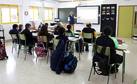 Alumnos de un colegio de Murcia, en una foto de archivo.