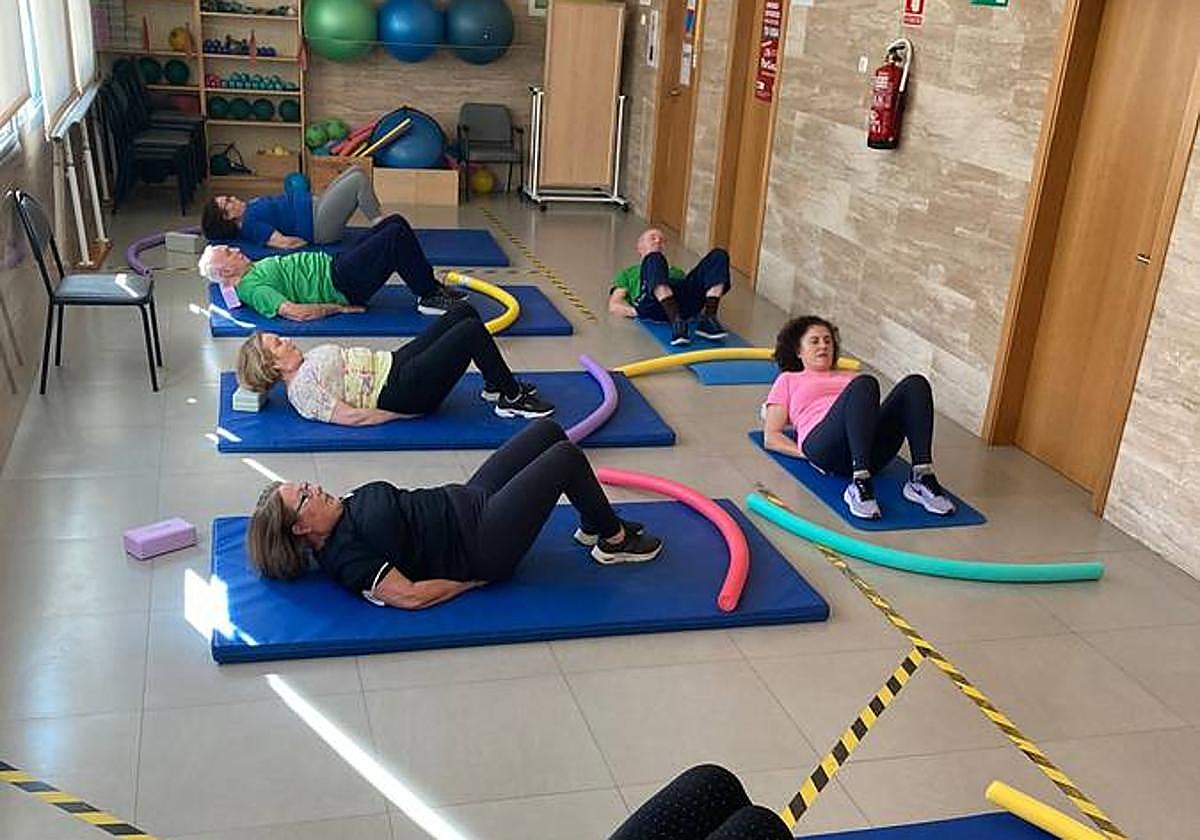 Atención integral, la fórmula que mejora la vida de las personas con párkinson