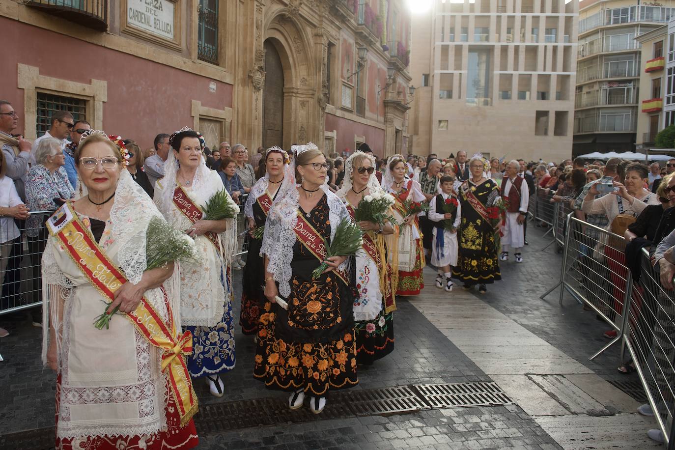 Las imágenes de la ofrenda floral a la Virgen de la Fuensanta