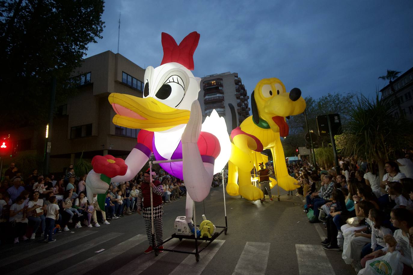 Las imágenes del Entierro Infantil 2023