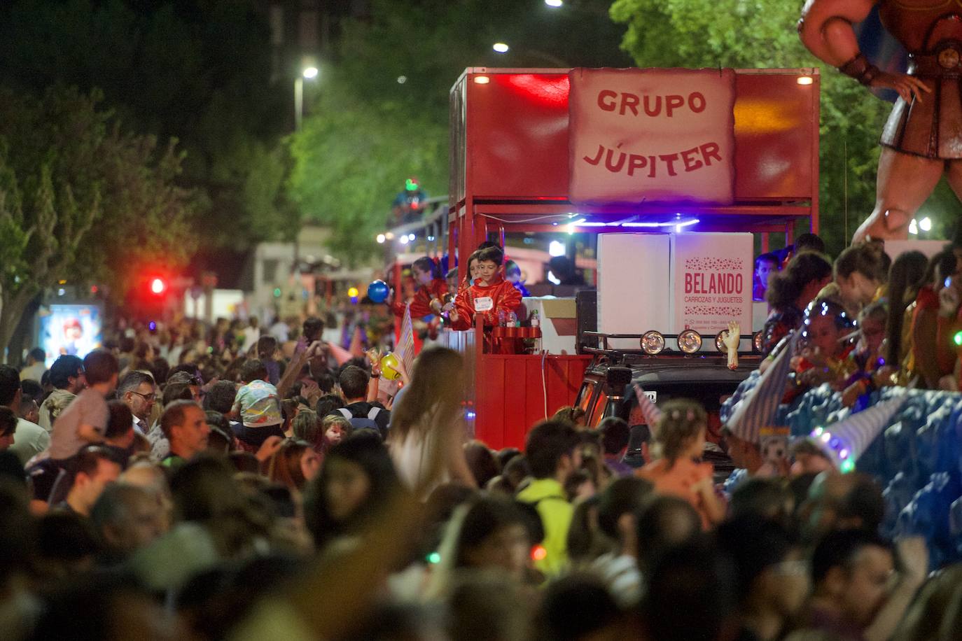 Las imágenes del Entierro Infantil 2023